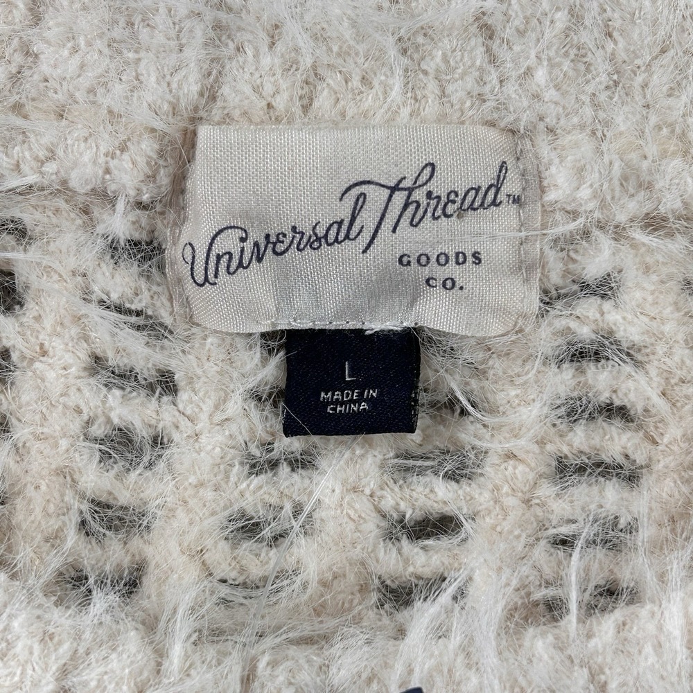 Universal Thread Cream Cropped Cozy Fuzzy‎ Sweater Women's Large Winter Cabin - Picture 4 of 11